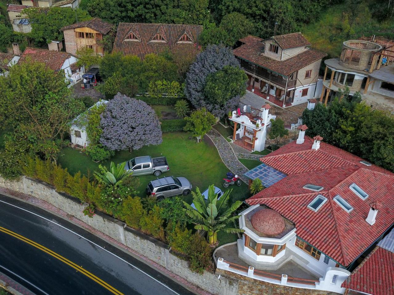 Hostal Mamá Hilda Chugchilán Esterno foto